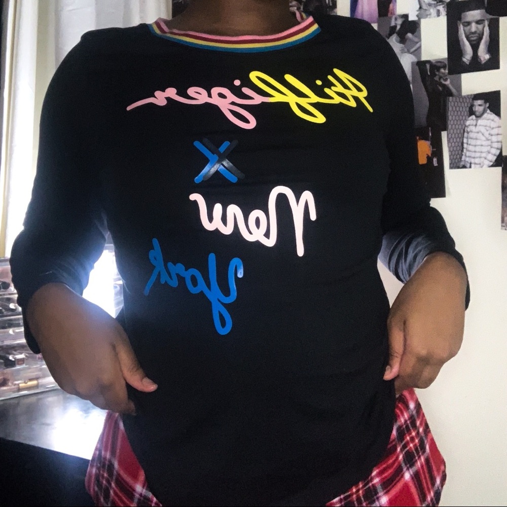 Tommy Hilfiger colorful long sleeve top <3